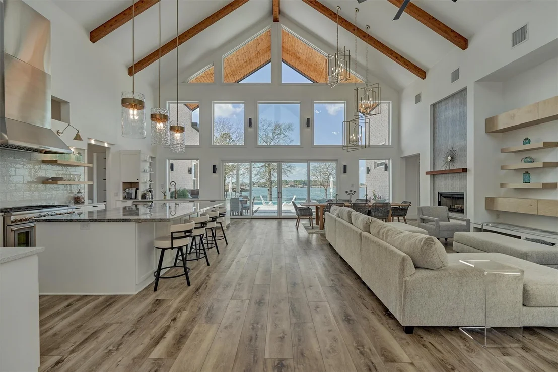 Photo of 9228 Lake Conroe Drive