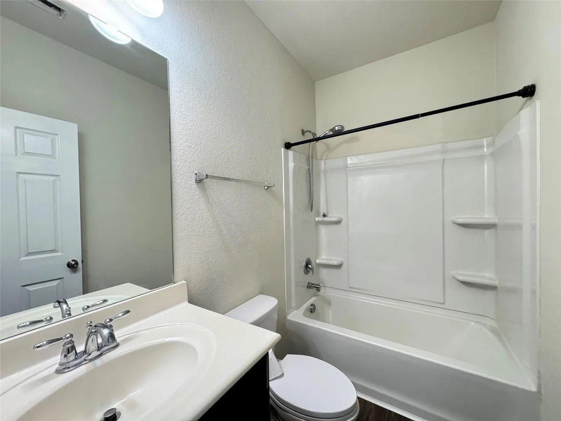 Photo of 15818 Smithland Drive