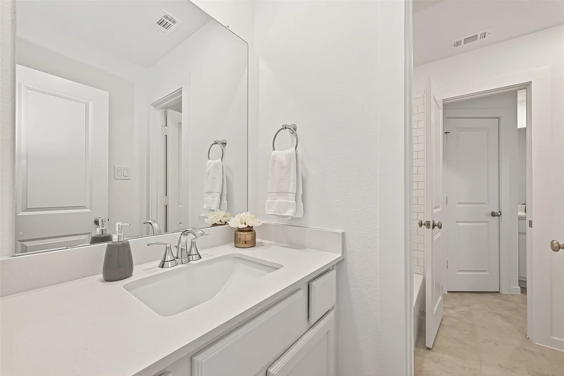 Photo of 7427 Compass Drive