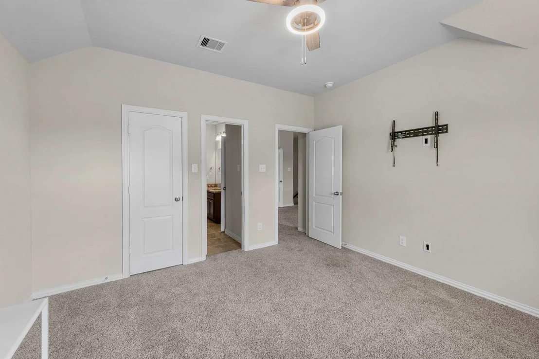 Photo of 9006 Lacombe Lane
