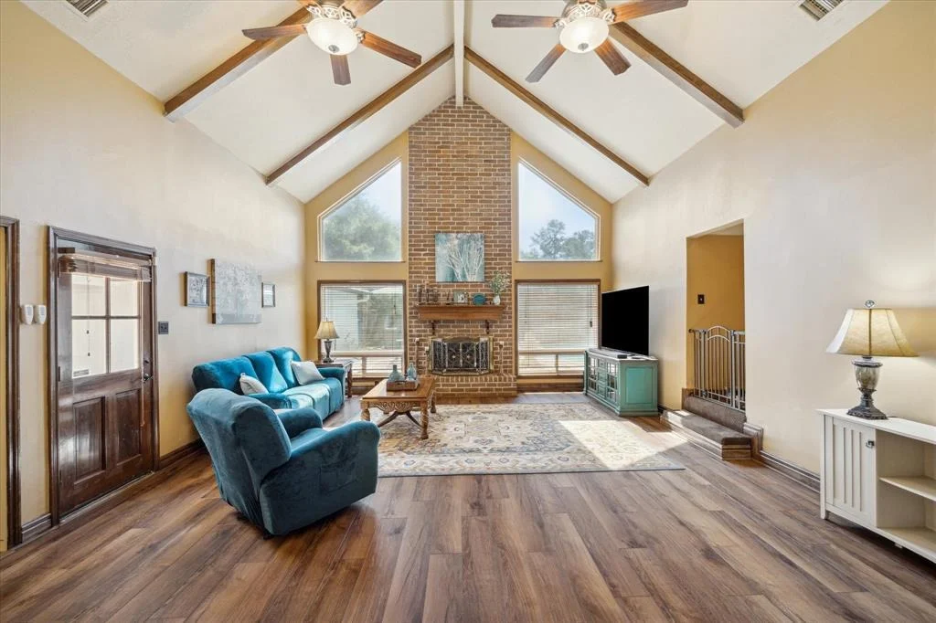 Photo of 703 Rennie Drive