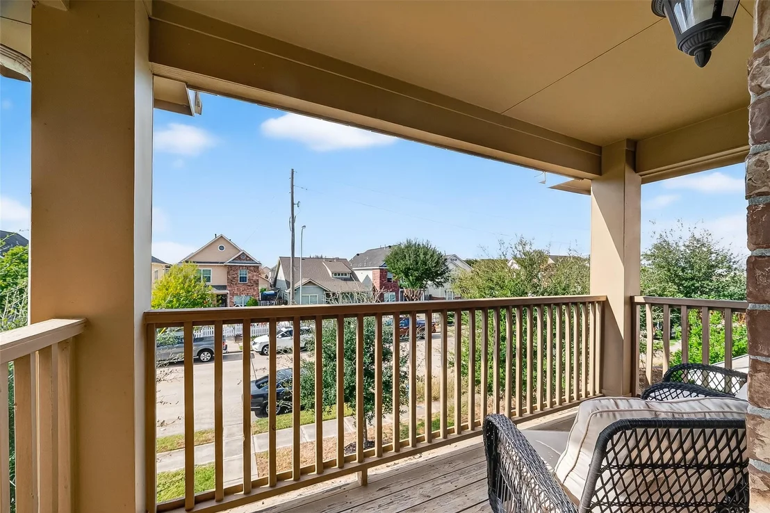 Photo of 7115 Pavilion Drive