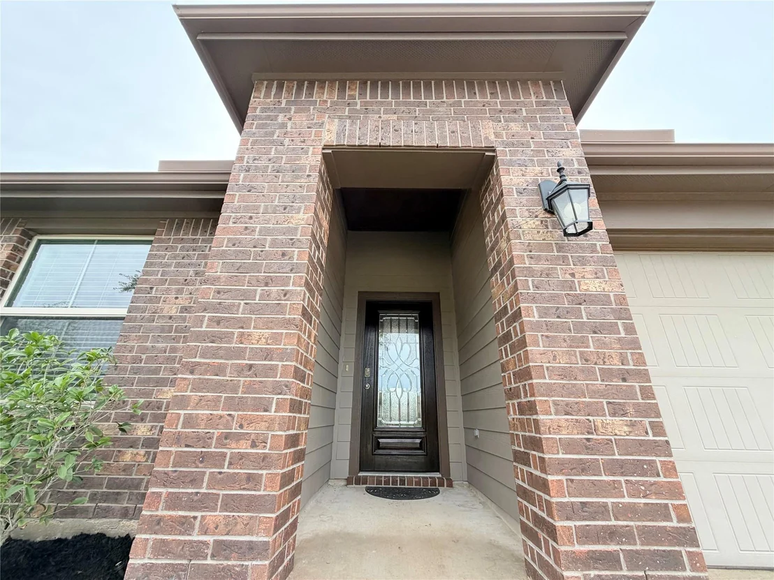 Photo of 7410 Highland Chase Drive
