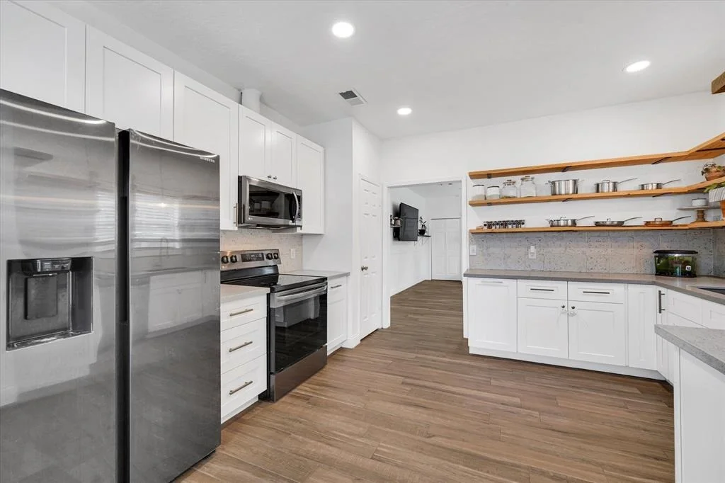 Photo of 307 Woodcombe Drive
