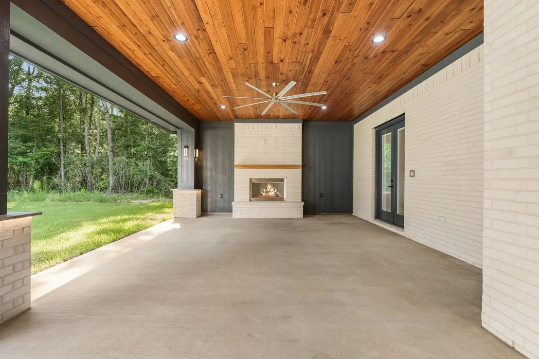 Photo of 7111 Lorna Road