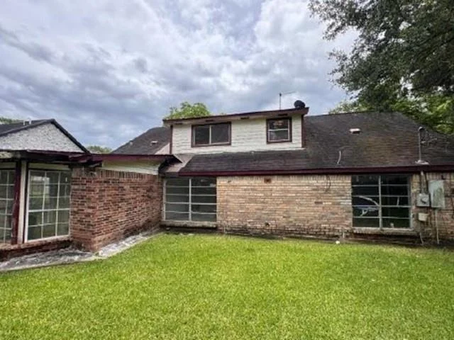 Photo of 6626 Roberson Street