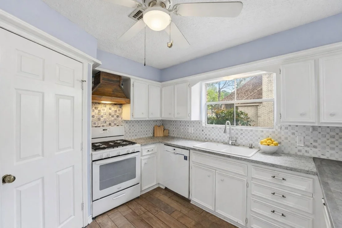 Photo of 22338 Wetherburn Lane