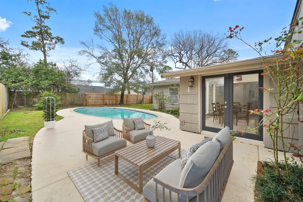 Photo of 4122 Gardendale Drive