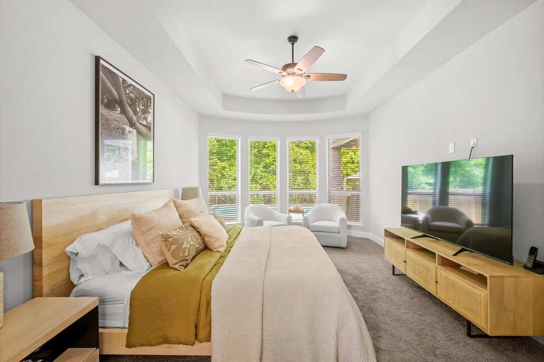 Photo of 298 Sky Top Drive Drive
