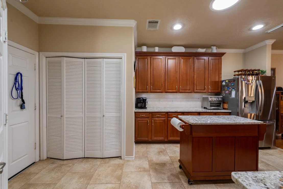 Photo of 5338 Greenbrae Lane