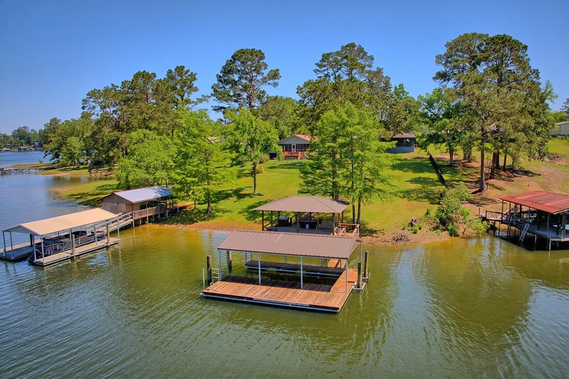 Photo of 203 Whispering Pine