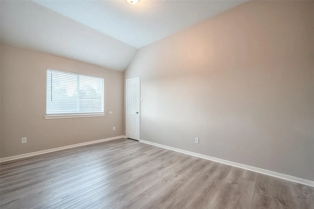 Photo of 11310 Hillside Glen Trail