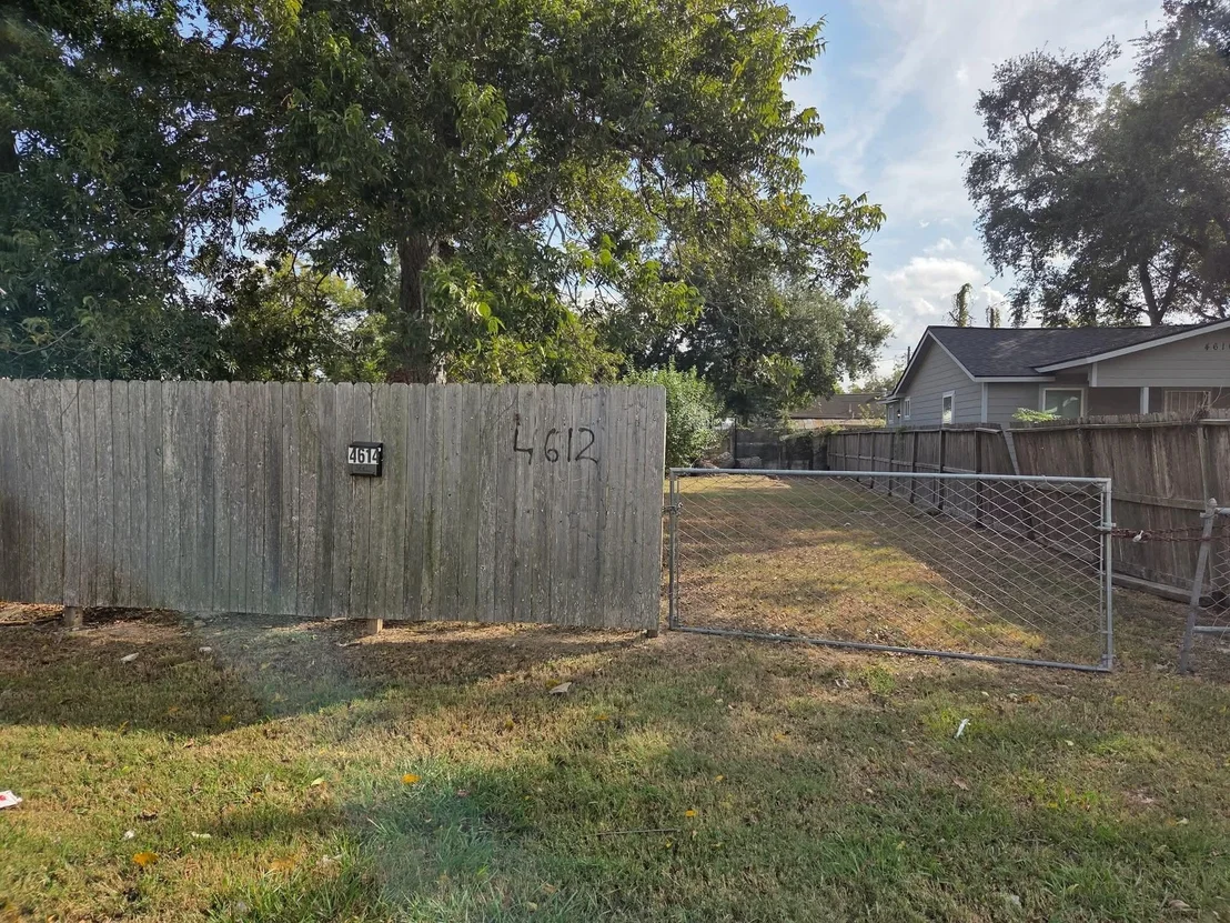 Photo of 4614 Weaver Road