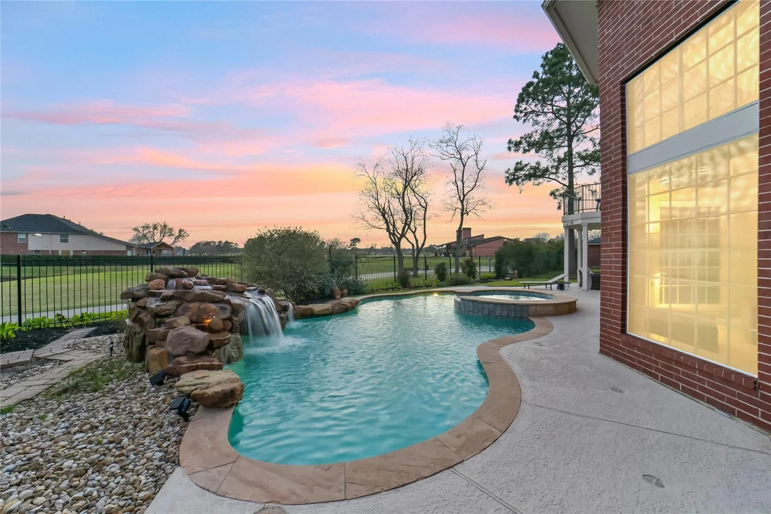 Photo of 24403 Falcon Point Drive