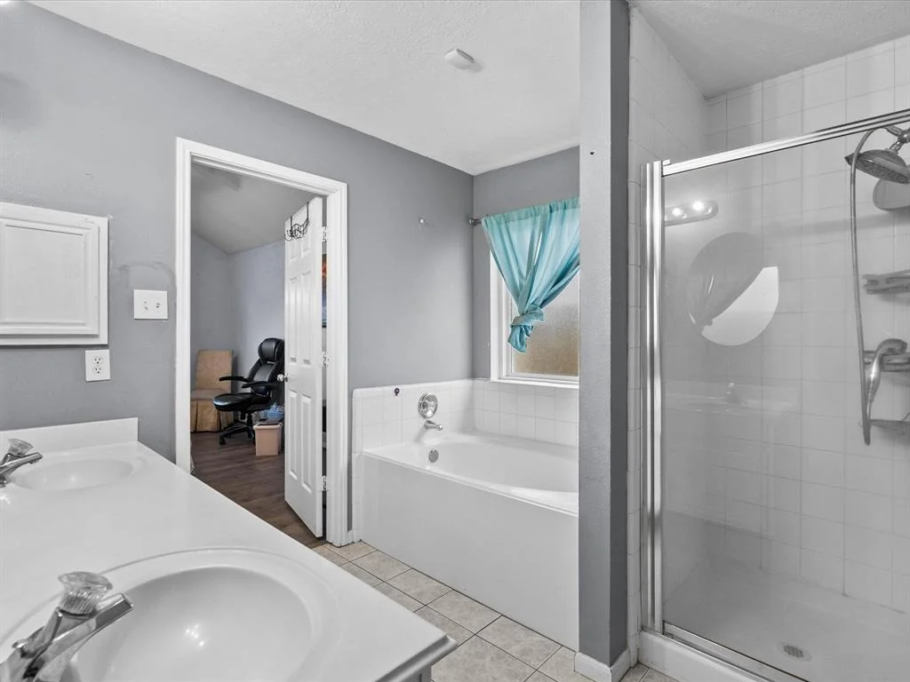 Photo of 4246 Burke Ridge Drive