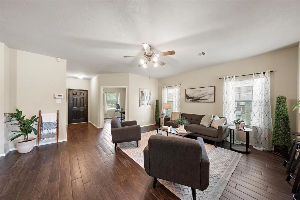 Photo of 6707 Enchanted Crest Drive