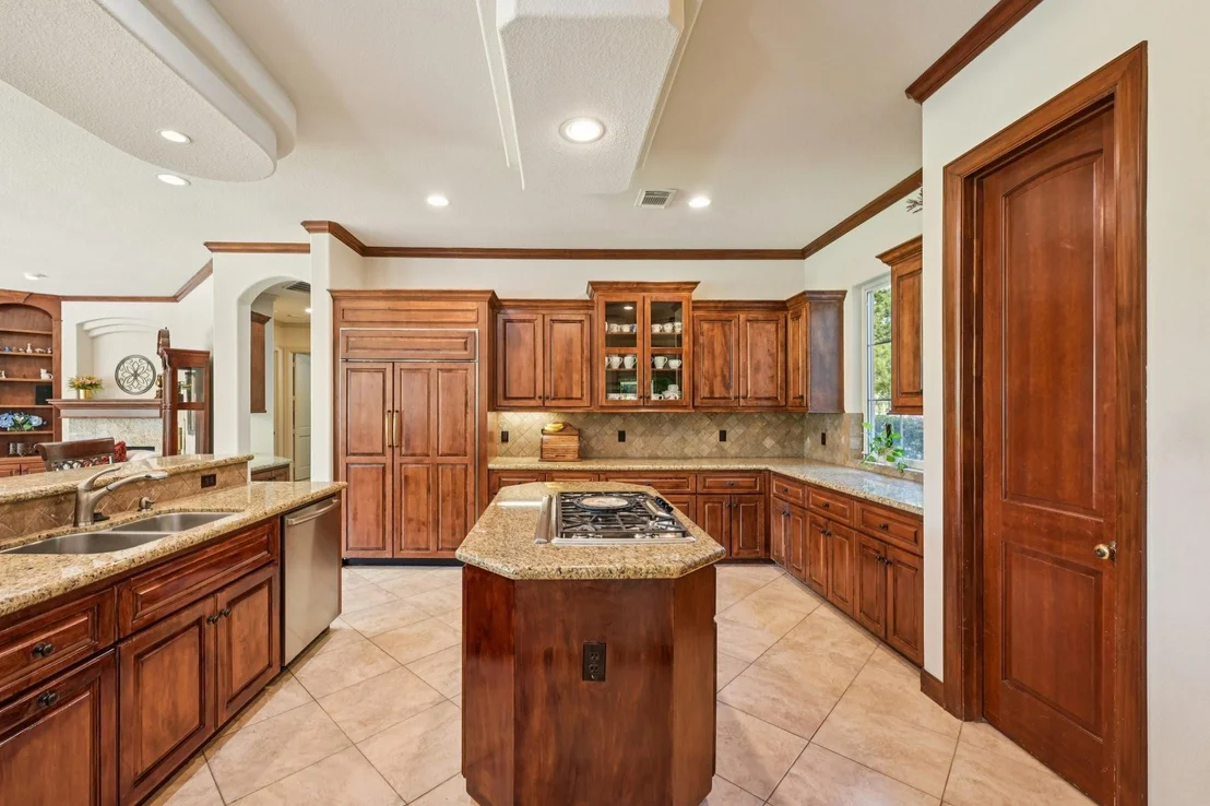 Photo of 51 Sandown Park Drive