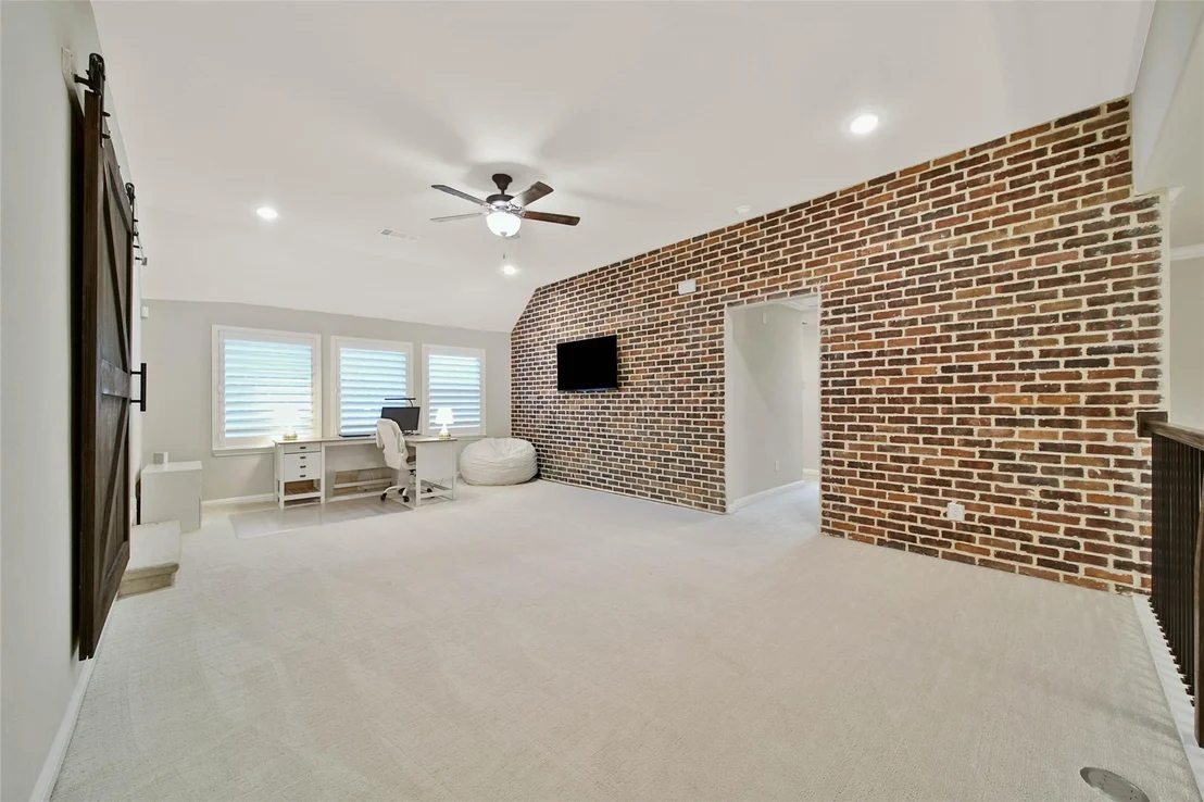 Photo of 28033 Woodland Bend Way