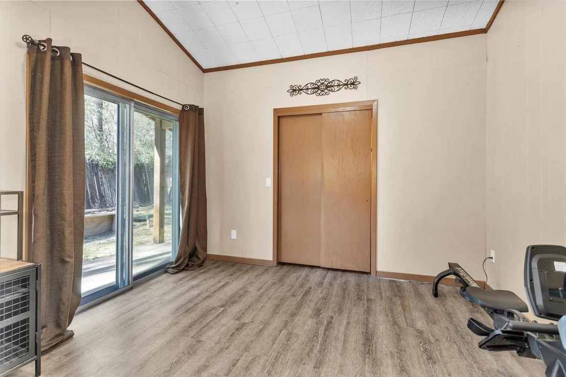 Photo of 5721 Cessna Drive