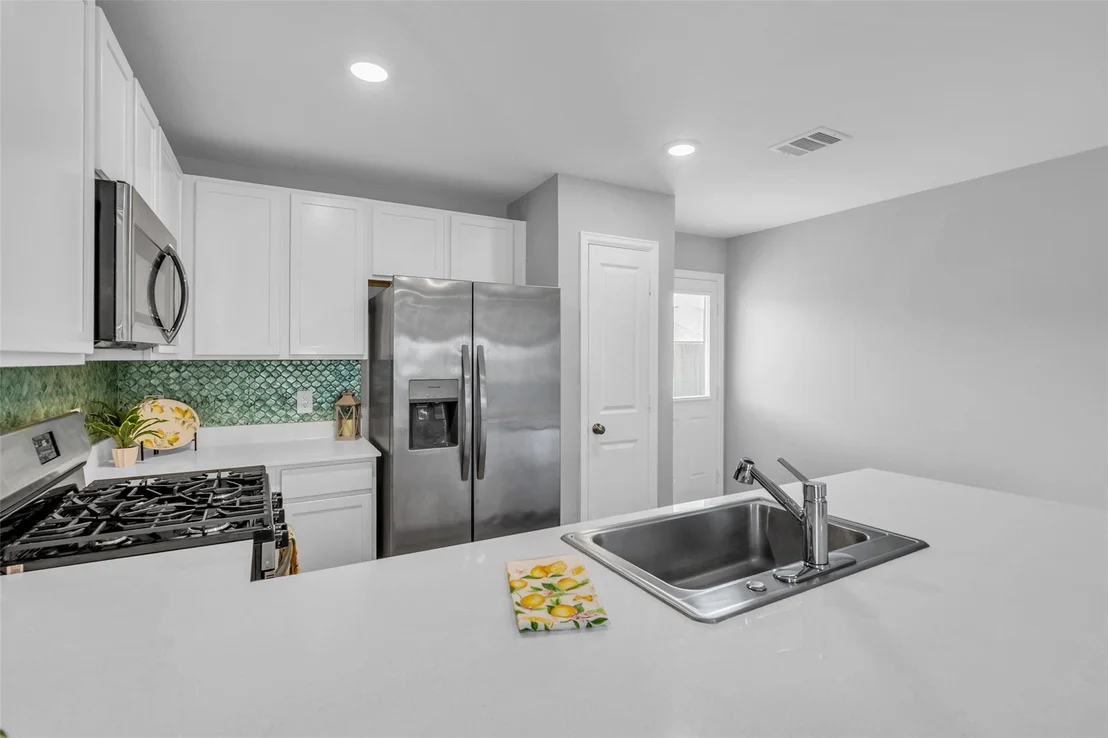 Photo of 207 River Grove Court