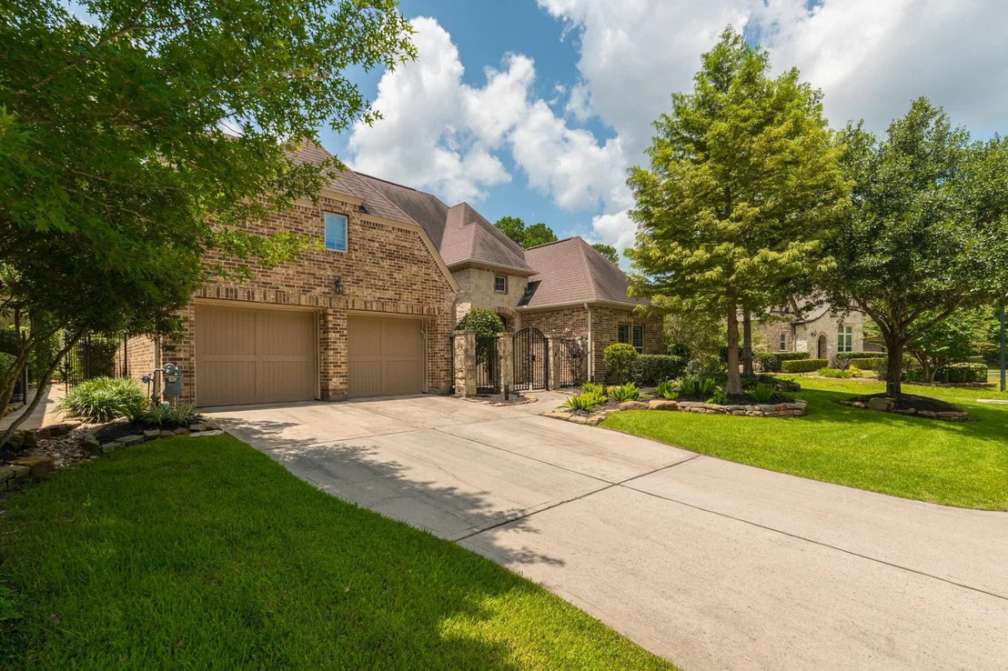 Photo of 31 Woodglade Way