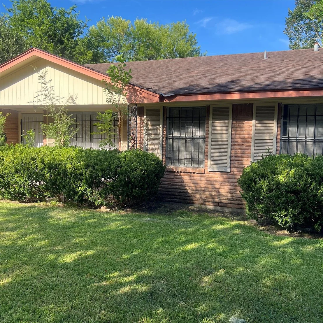 Photo of 5607 Greylog Drive