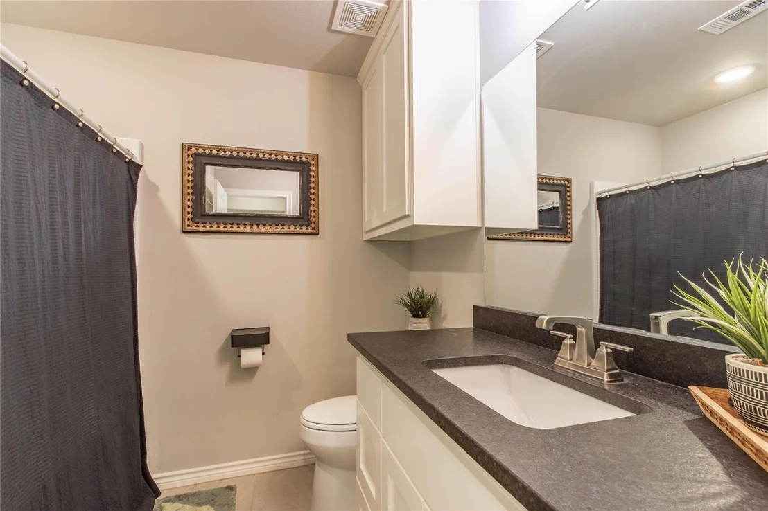 Photo of 9403 County Road 272
