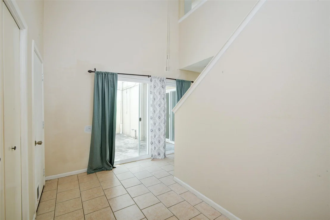 Photo of 1826 Veranda Drive