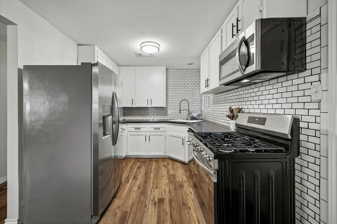 Photo of 1122 Sunny Drive