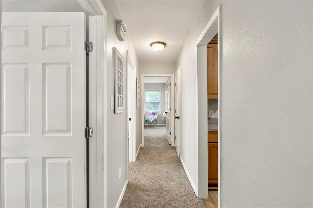 Photo of 915 Temple Drive