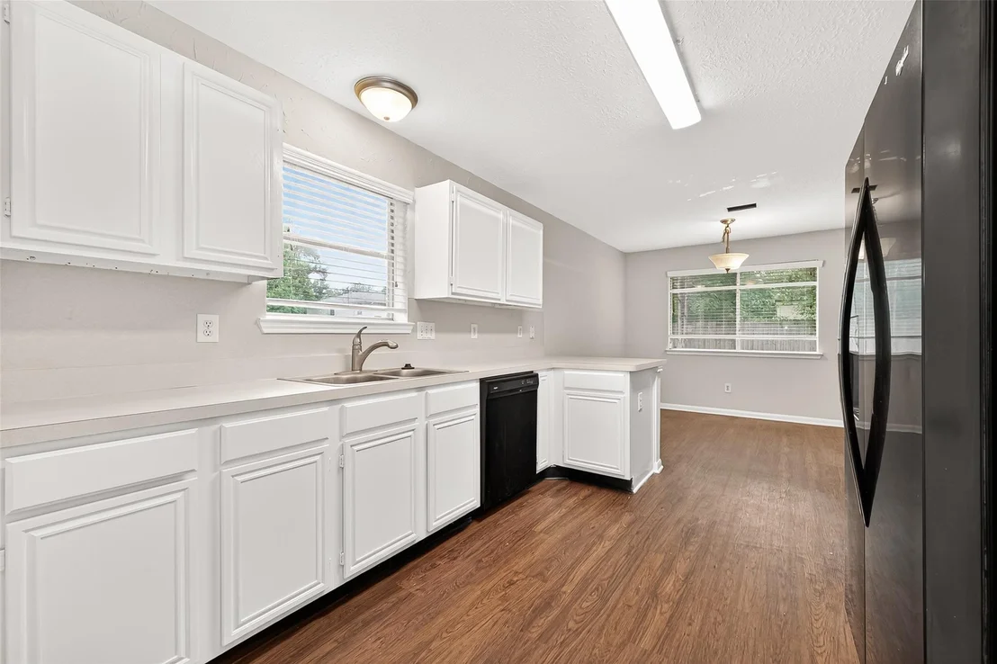 Photo of 28811 Stapleford Street