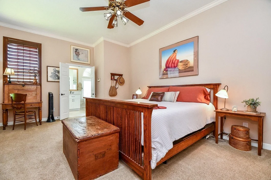 Photo of 906 Mahogany Run Drive