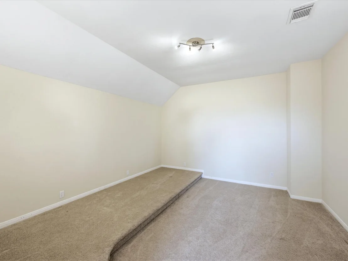 Photo of 57 Terra Bella Dr