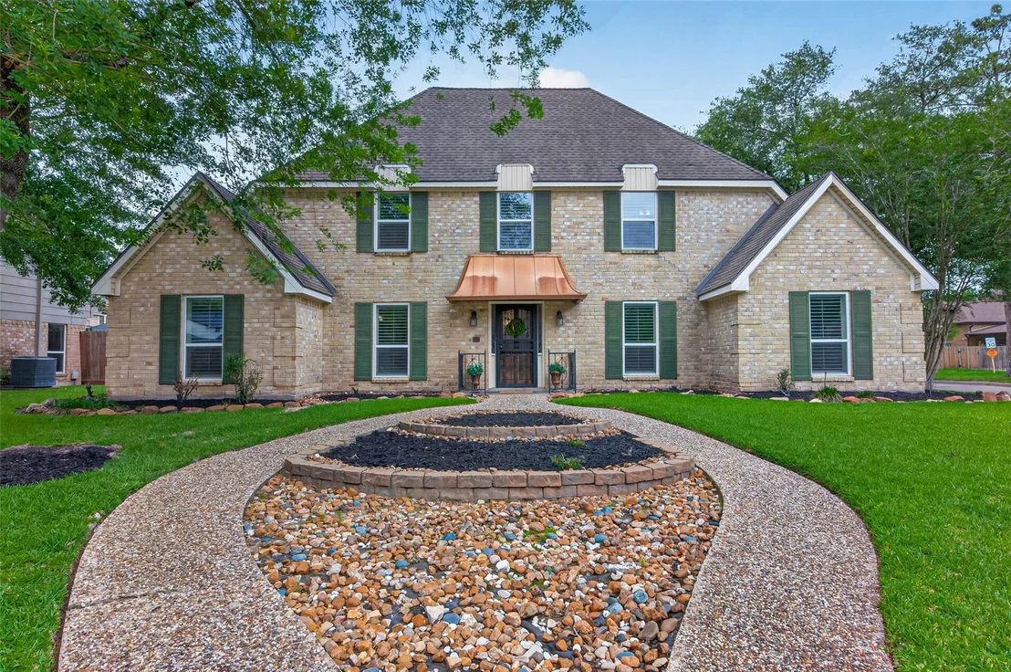 Photo of 7911 Pine Green Lane