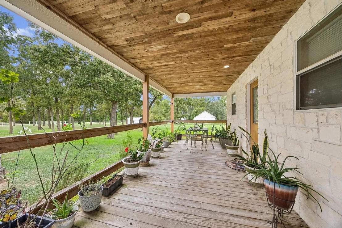 Photo of 25812 Kickapoo Road