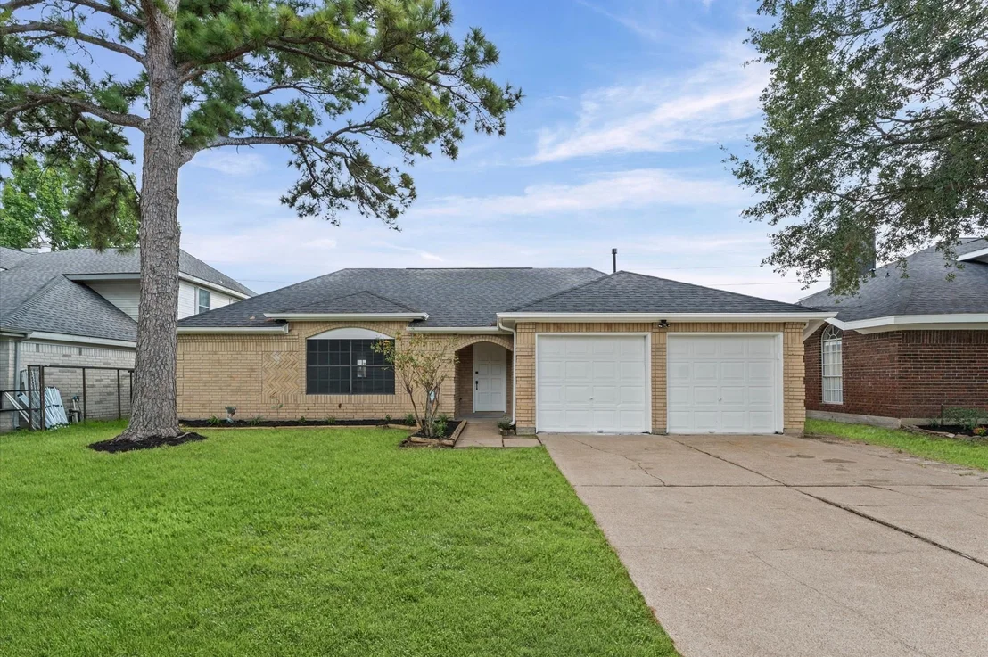 Photo of 17523 Hamilwood Drive
