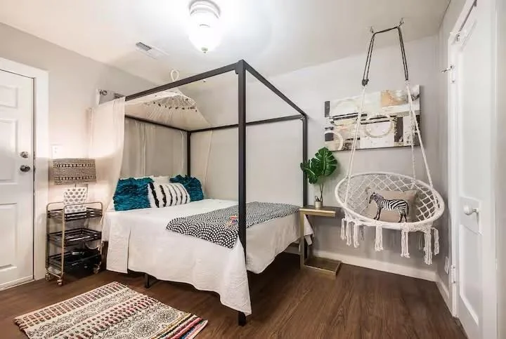 Photo of 1017 Milner