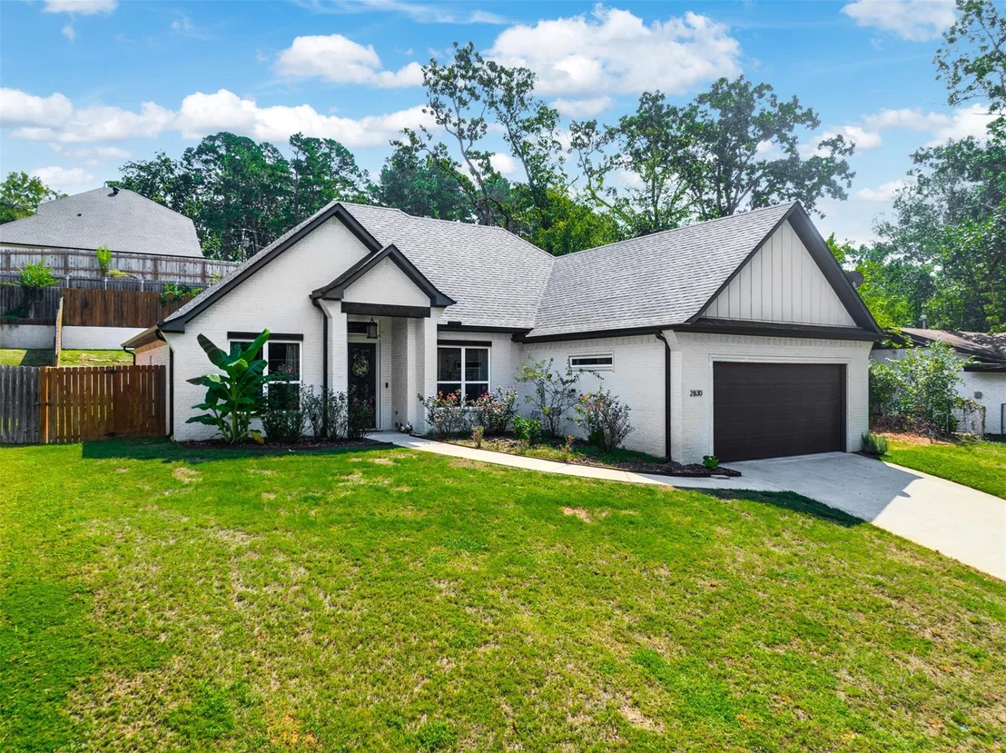 Photo of 2830 Juniper Lane