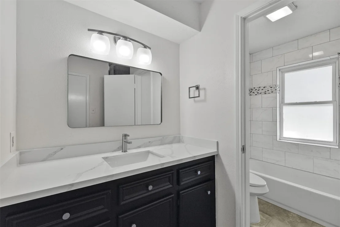 Photo of 3834 Gladeridge Drive