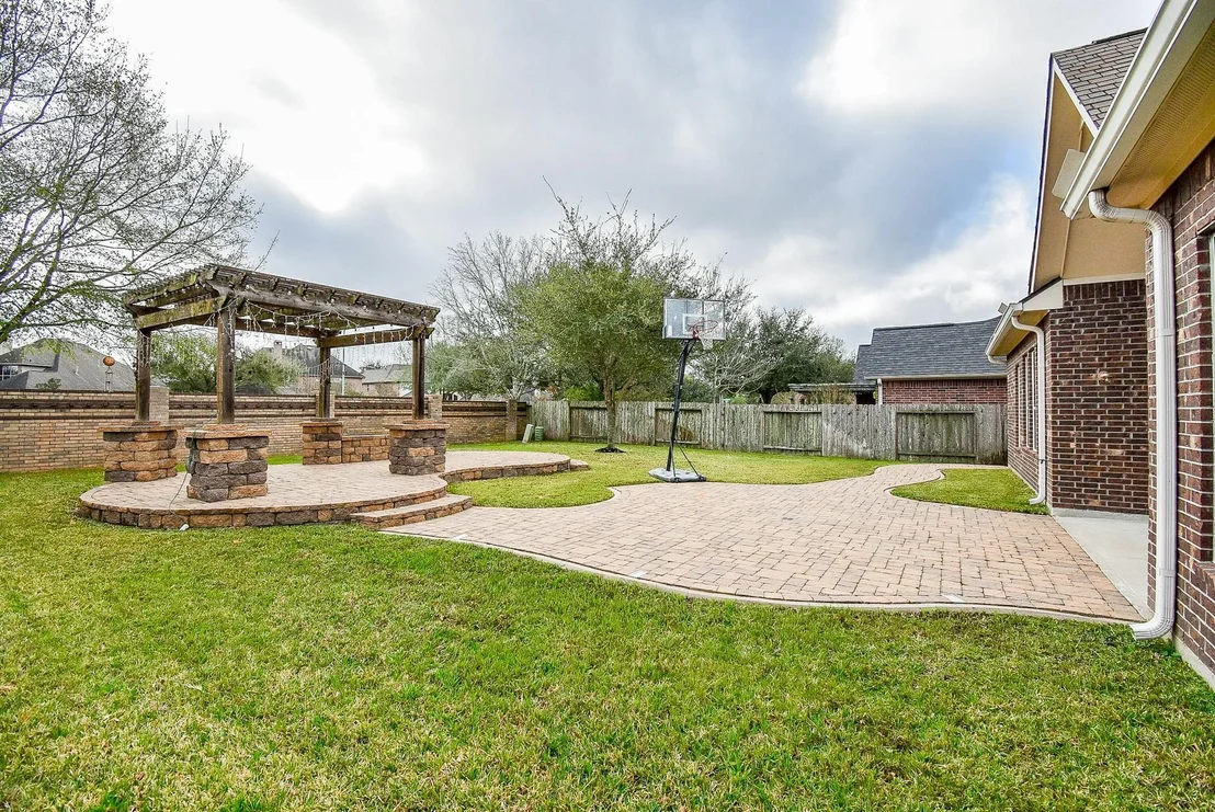 Photo of 6023 Gatewood Manor Drive