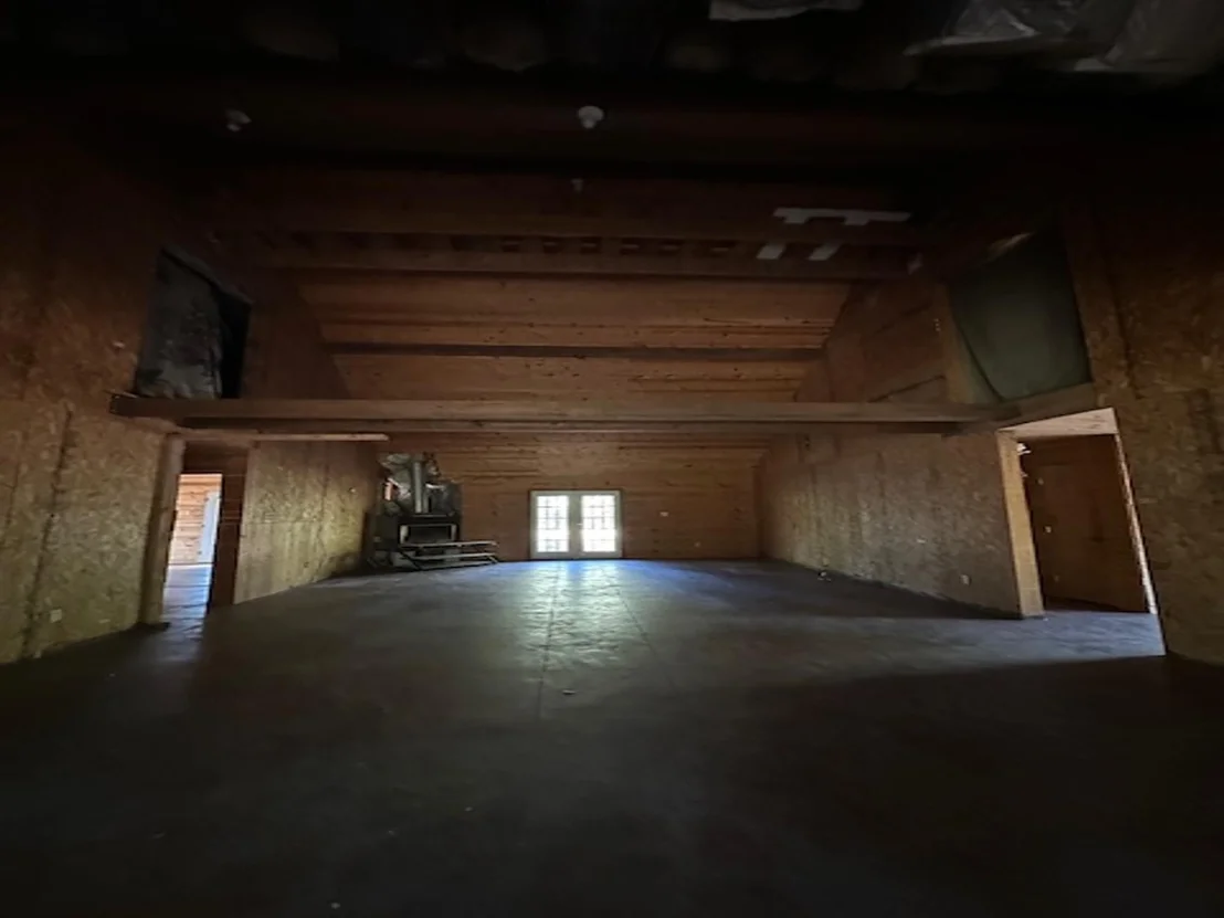 Photo of 10695 Magnolia Drive