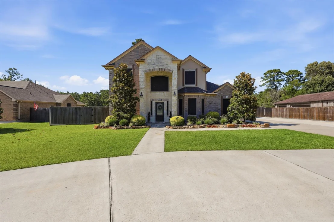 Photo of 19617 Desna Drive
