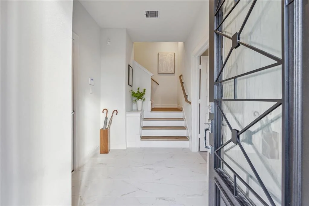 Photo of 1802 Elysian Street