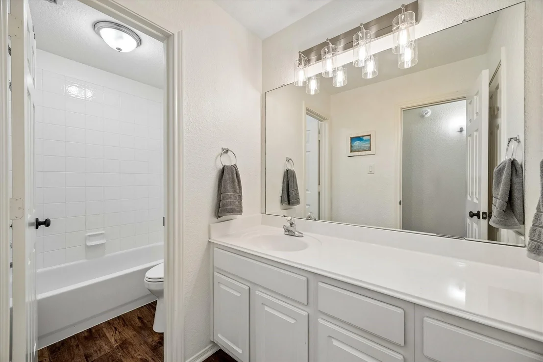 Photo of 6011 Gablestone Lane
