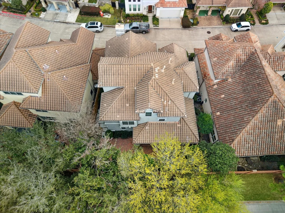 Photo of 2626 Stuart Manor