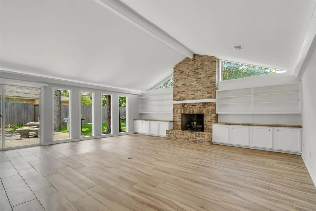Photo of 442 Mignon Lane