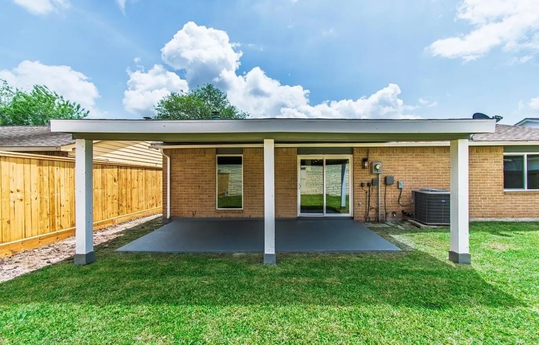 Photo of 318 Willoughby Drive