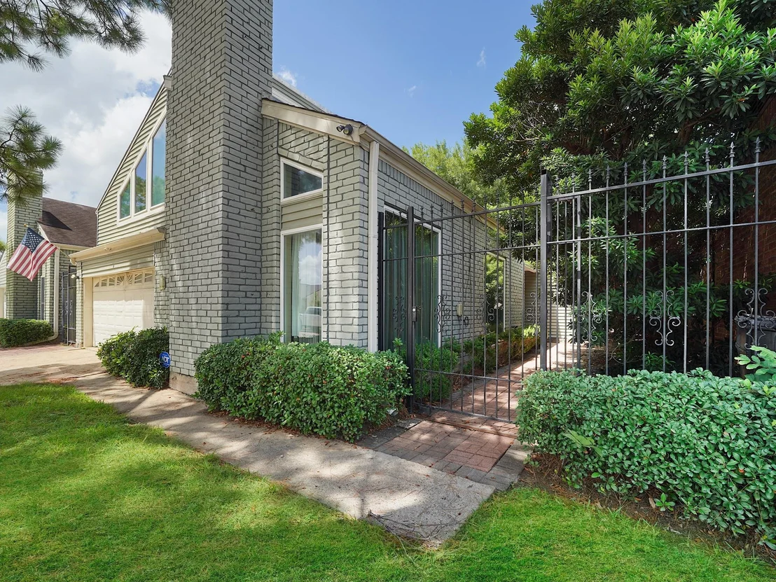 Photo of 4106 Sun Meadow Drive