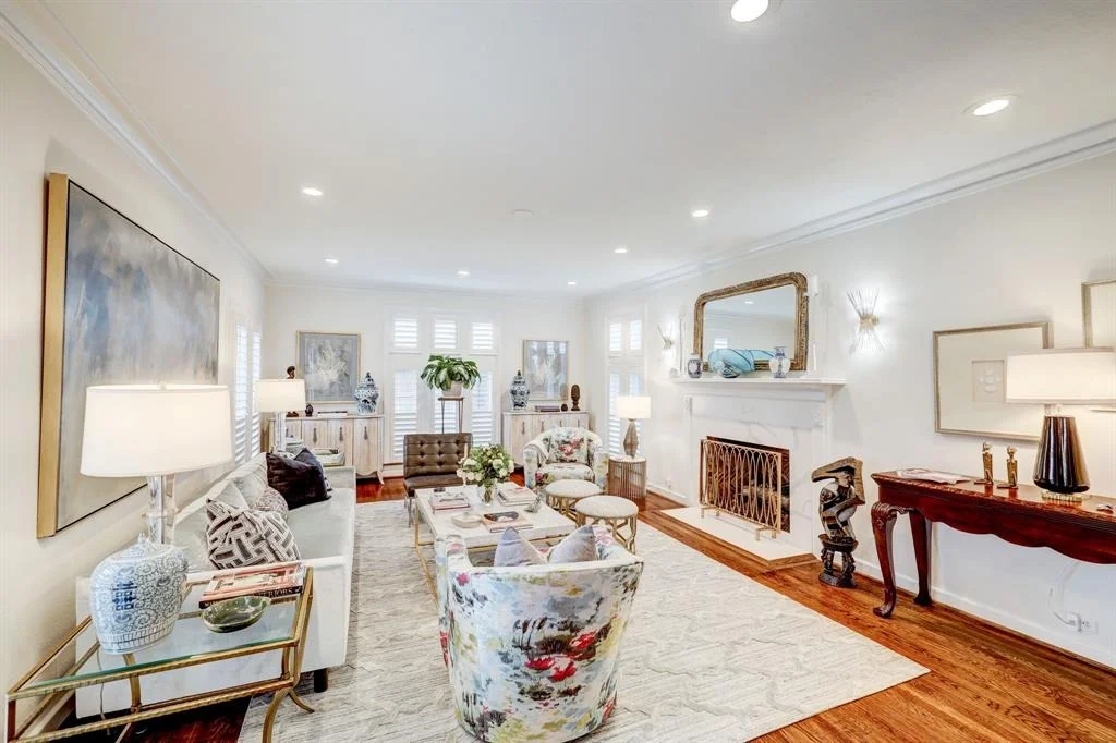 Photo of 2535 N Macgregor Way