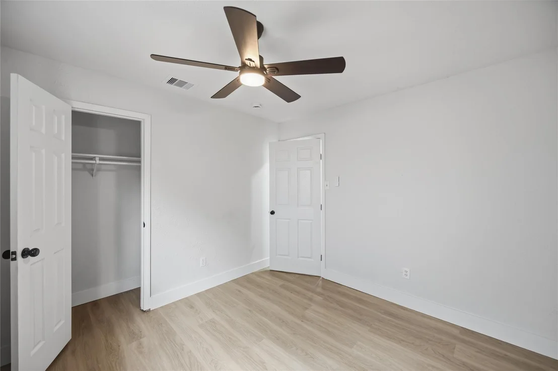 Photo of 15807 Danford Drive